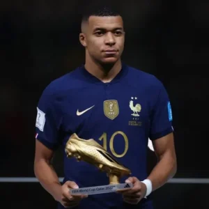 Do you expect Kylian Mbappe to win the Golden Boot award?